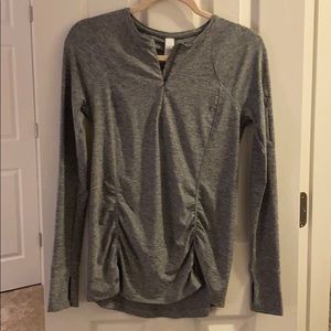 NWOT Athleta grey long sleeve athletic top